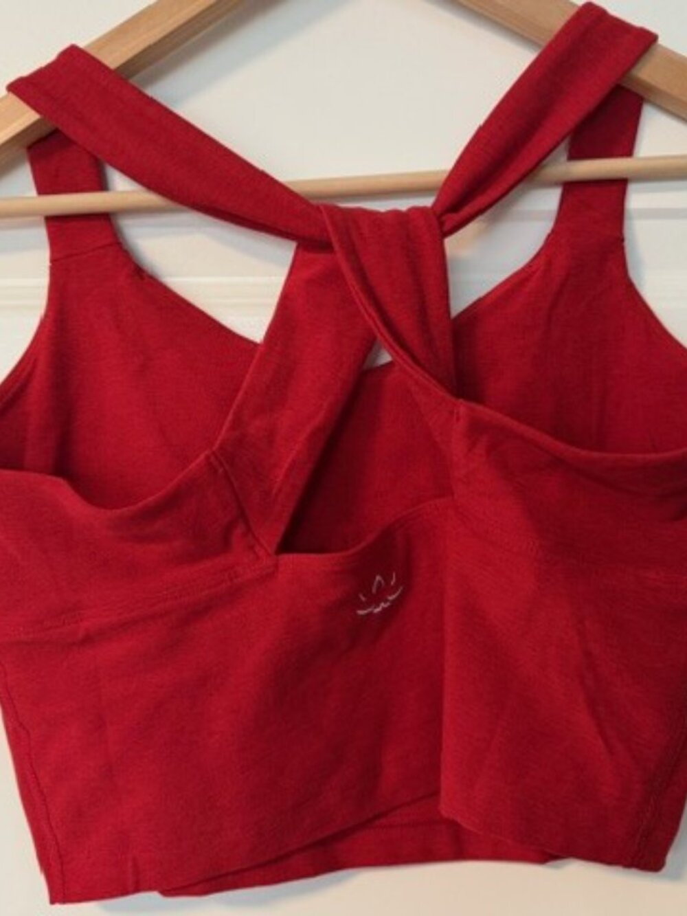 Beyond Yoga Twist Thru Crop Tank in Red - Picture 4 of 8